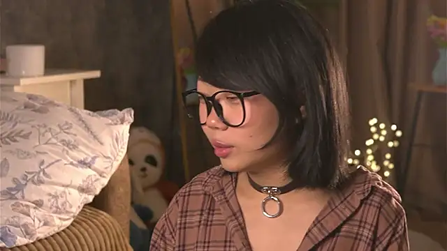  molly molly molly  online show from 04-08-26, 09:37