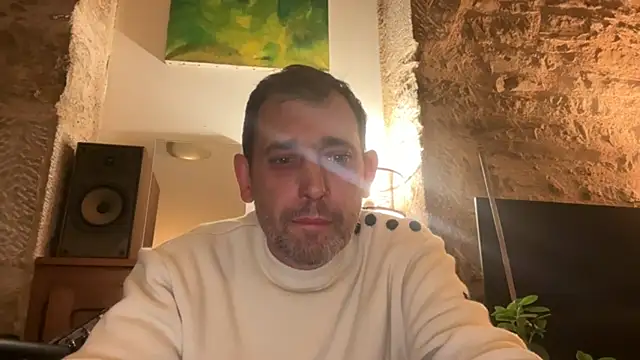 Snapshot of tamtamat46 chatting on 10-30-25, 11:49 tamtamat46 online show from 10-30-25, 11:49