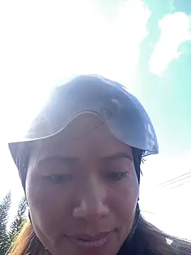 Snapshot of Xudaymin chatting on 09-11-25, 01:49 Xudaymin online show from 09-11-25, 01:49