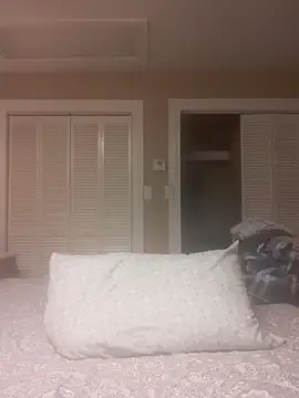 Gearsuit online show from 04-18-26, 03:21