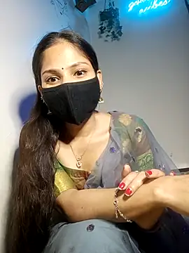 TheSassyGirl7 online show from 09-13-25, 05:46