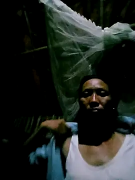 Snapshot of Lisa_pusy chatting on 10-10-25, 09:03 Lisa pusy online show from 10-10-25, 09:03