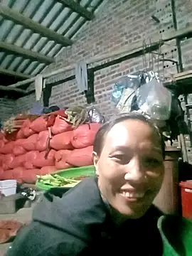 Snapshot of Lisa_pusy chatting on 11-12-25, 10:15 Lisa pusy online show from 11-12-25, 10:15