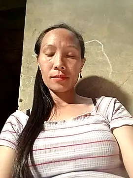 Snapshot of Lisa_pusy chatting on 11-15-25, 02:42 Lisa pusy online show from 11-15-25, 02:42