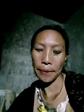 Snapshot of Lisa_pusy chatting on 11-18-25, 11:03 Lisa pusy online show from 11-18-25, 11:03