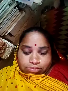 Snapshot of Soniya_jat chatting on 12-17-25, 08:09 Soniya jat online show from 12-17-25, 08:09