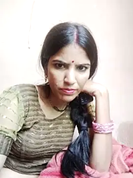 Riya jaan12 online show from 12-01-25, 03:00