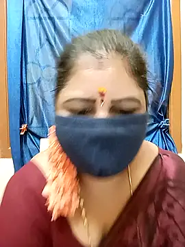 Snapshot of sushma26 chatting on 09-11-25, 05:18 sushma26 online show from 09-11-25, 05:18