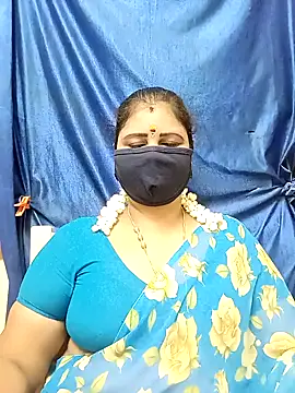 Snapshot of sushma26 chatting on 09-27-25, 05:07 sushma26 online show from 09-27-25, 05:07