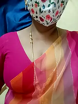 Snapshot of sushma26 chatting on 07-06-26, 05:48 sushma26 online show from 07-06-26, 05:48