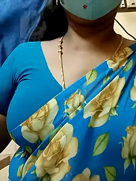 Snapshot of sushma26 chatting on 07-28-26, 05:36 sushma26 online show from 07-28-26, 05:36