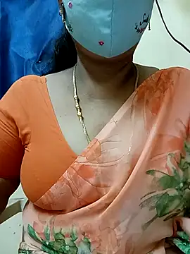 Snapshot of sushma26 chatting on 07-30-26, 05:28 sushma26 online show from 07-30-26, 05:28