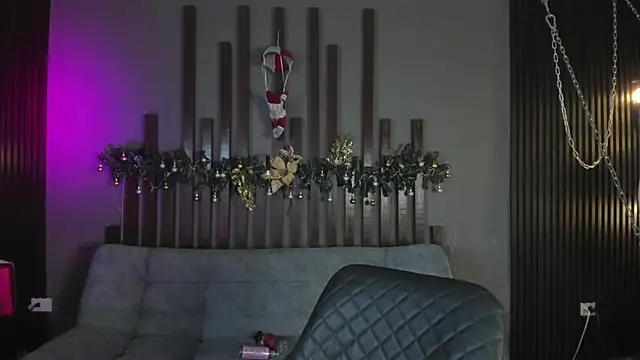 kloe bella online show from 11-25-25, 01:11