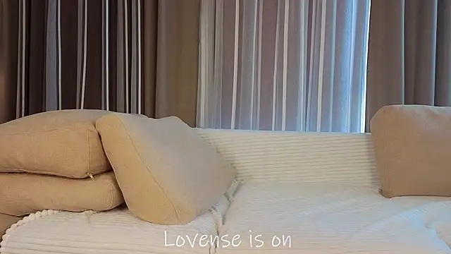 Snapshot of LurleneRamo chatting on 03-02-26, 05:08 LurleneRamo online show from 03-02-26, 05:08