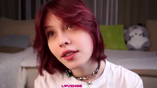 Snapshot of LurleneRamo chatting on 05-25-26, 01:11 LurleneRamo online show from 05-25-26, 01:11
