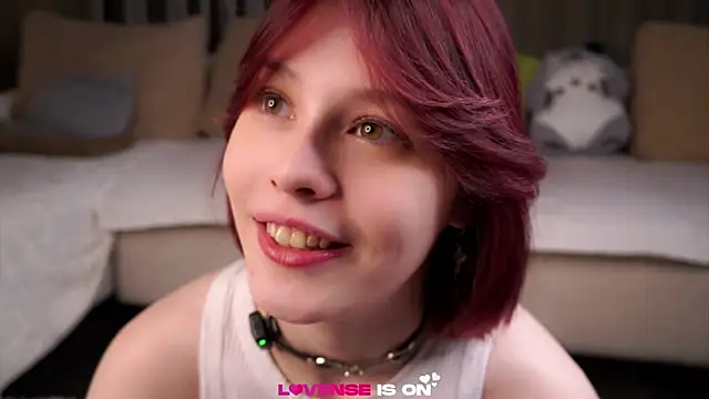 Snapshot of LurleneRamo chatting on 06-02-26, 01:07 LurleneRamo online show from 06-02-26, 01:07