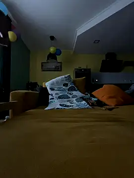 Snapshot of smint06 chatting on 09-10-25, 01:44 smint06 online show from 09-10-25, 01:44