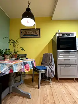 Snapshot of smint06 chatting on 01-08-26, 10:23 smint06 online show from 01-08-26, 10:23