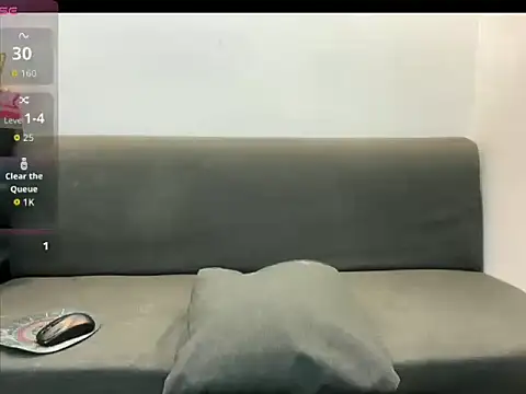 Snapshot of candiceempire chatting on 09-11-25, 09:53 candiceempire online show from 09-11-25, 09:53