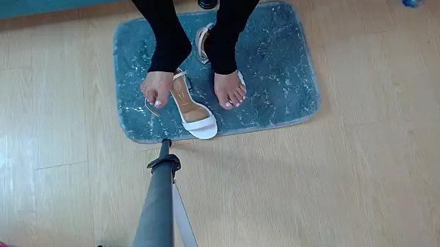 Vickysweeeettt online show from 09-13-25, 08:19