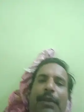 vardh033 online show from 09-23-25, 05:27