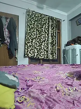 vardh033 online show from 02-15-26, 11:45