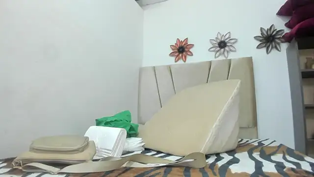 Snapshot of Adrianasex_69x chatting on 10-15-25, 05:02 Adrianasex 69x online show from 10-15-25, 05:02