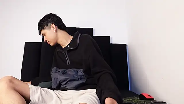 alexmark  online show from 10-10-25, 01:54