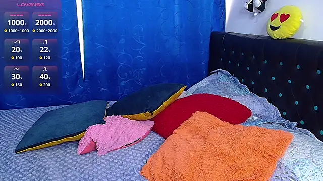 Snapshot of melikaronit2 chatting on 10-17-25, 05:59 melikaronit2 online show from 10-17-25, 05:59