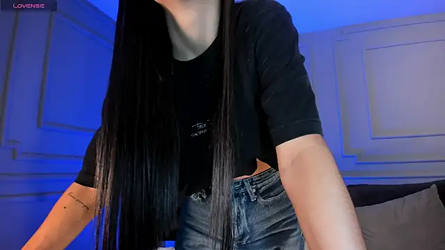 Snapshot of BonnyRose chatting on 02-10-26, 08:02 BonnyRose online show from 02-10-26, 08:02