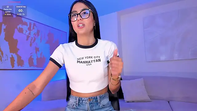 Snapshot of BonnyRose chatting on 03-03-26, 08:37 BonnyRose online show from 03-03-26, 08:37