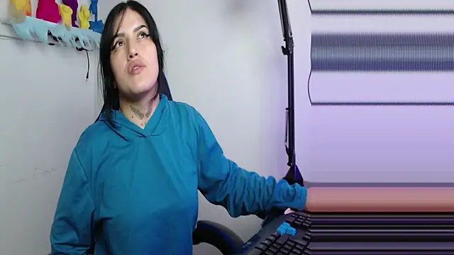 sari belle online show from 10-08-25, 10:13