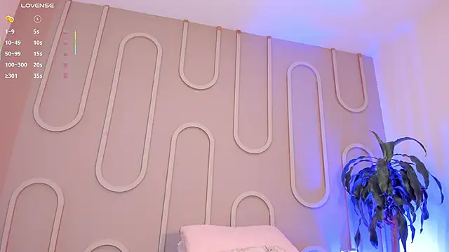 miss mia online show from 07-01-26, 11:56