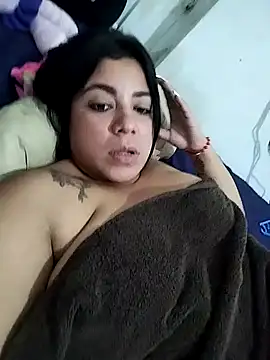 Snapshot of Georgina_Bigboobs chatting on 10-17-25, 03:31 Georgina Bigboobs online show from 10-17-25, 03:31