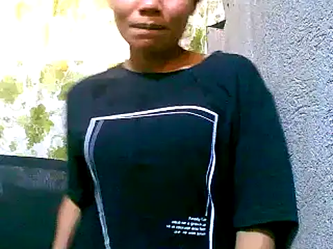 Snapshot of Sweeetgurll chatting on 09-19-25, 01:51 Sweeetgurll online show from 09-19-25, 01:51