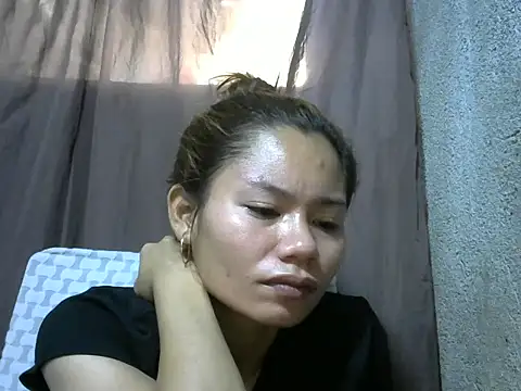 Snapshot of Sweeetgurll chatting on 02-25-26, 01:26 Sweeetgurll online show from 02-25-26, 01:26