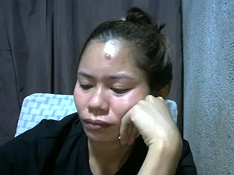 Snapshot of Sweeetgurll chatting on 02-25-26, 02:48 Sweeetgurll online show from 02-25-26, 02:48