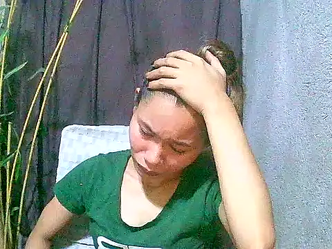 Snapshot of Sweeetgurll chatting on 05-03-26, 02:01 Sweeetgurll online show from 05-03-26, 02:01