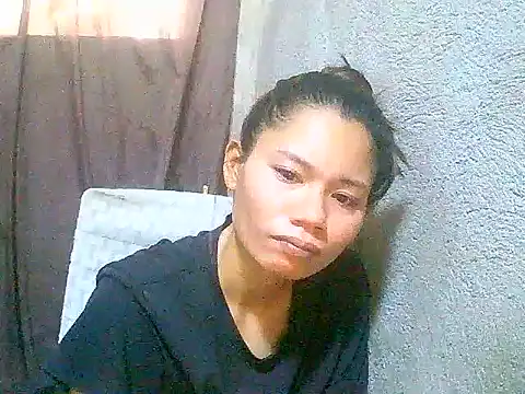 Snapshot of Sweeetgurll chatting on 05-25-26, 01:11 Sweeetgurll online show from 05-25-26, 01:11