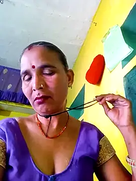 Monika thakurr online show from 09-18-25, 08:38