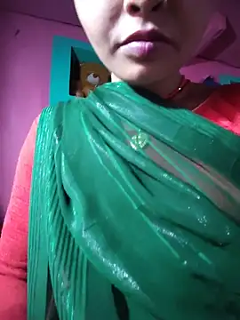 Snapshot of Monika_thakurr chatting on 05-20-26, 02:23 Monika thakurr online show from 05-20-26, 02:23