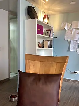 Snapshot of Canneela chatting on 09-24-25, 03:15 Canneela online show from 09-24-25, 03:15