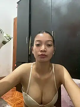 Snapshot of gig10 chatting on 06-06-26, 02:55 gig10 online show from 06-06-26, 02:55