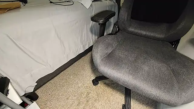 catt18 online show from 10-30-25, 04:19