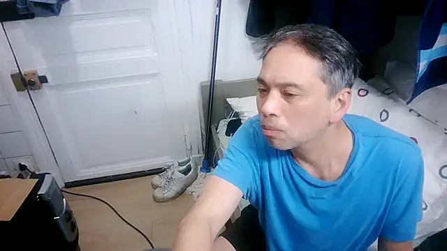 Snapshot of masculado69 chatting on 12-04-25, 03:10 masculado69 online show from 12-04-25, 03:10