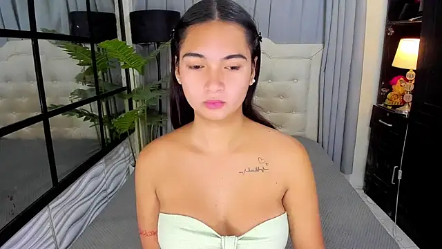Snapshot of Patricia_Anderson chatting on 05-17-26, 02:31 Patricia Anderson online show from 05-17-26, 02:31