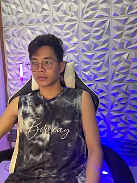 Snapshot of Prince-Harrison chatting on 11-30-25, 04:55 Prince-Harrison online show from 11-30-25, 04:55