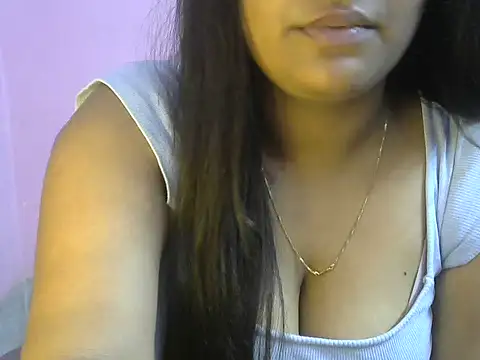 Snapshot of Queenxxx98 chatting on 02-03-26, 06:46 Queenxxx98 online show from 02-03-26, 06:46