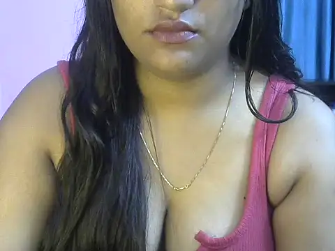 Snapshot of Queenxxx98 chatting on 02-10-26, 07:40 Queenxxx98 online show from 02-10-26, 07:40