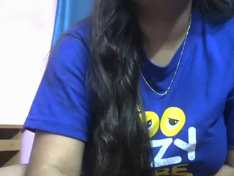 Snapshot of Queenxxx98 chatting on 02-20-26, 07:14 Queenxxx98 online show from 02-20-26, 07:14